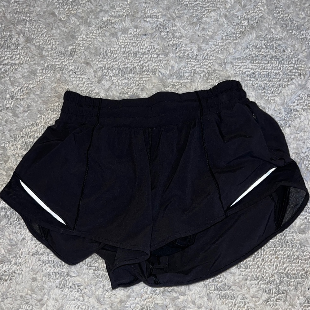Lululemon hotty hot shorts